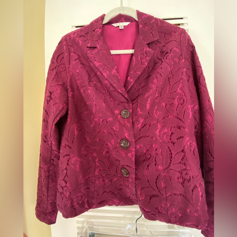 CAbi suit, jacket and skirt excellent condition size 6